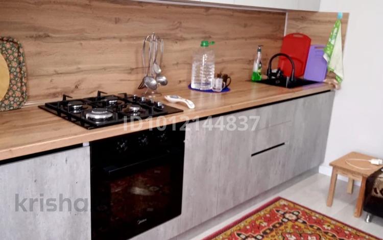2-бөлмелі пәтер · 65 м² · 5/9 қабат, Кайрбекова 358/4, бағасы: 35 млн ₸ в Костанае — фото 8