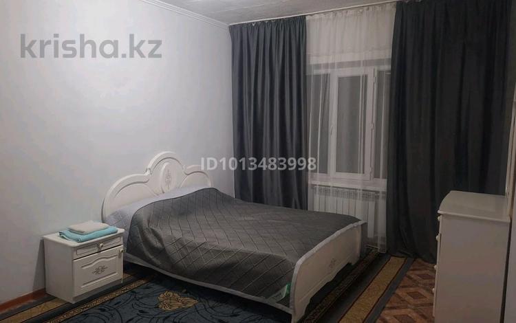 1-комнатная квартира · 33 м² · 4/5 этаж, мкр Алатау 51 — 43 школа- за 6 000 ₸ в Таразе — фото 2