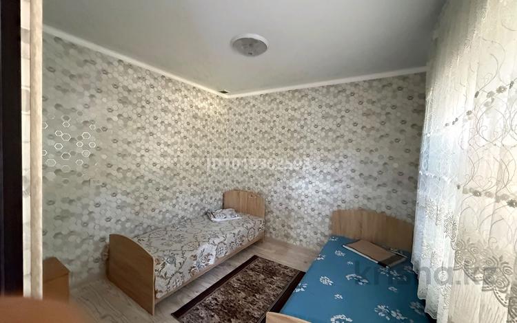 Отдельный дом · 4 комнаты · 200 м² · 20 сот., С.Кожанов 50 — Кумыс кулкы садик бар , мед колледж, шапағат маркет за 120 000 ₸ в Туркестане — фото 2