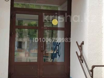 1-комнатная квартира · 39 м² · 5/9 этаж, 5мик 39 — Возле 4 школы за 15 млн 〒 в Аксае