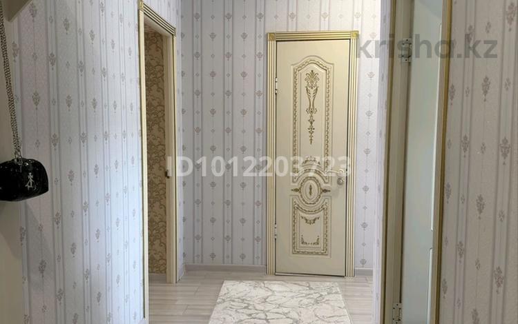 2-бөлмелі пәтер · 59.6 м² · 4/5 қабат, 32в 83, бағасы: 18 млн ₸ в Актау, 18-й мкр  — фото 2