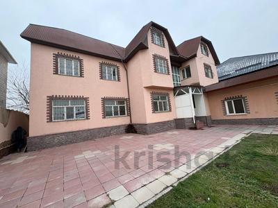 Отдельный дом · 11 комнат · 324.3 м² · 8 сот., мкр Самал-2 1597 за ~ 87 млн ₸ в Шымкенте, Абайский р-н