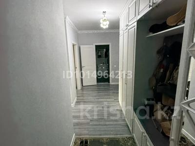 2-комнатная квартира · 70 м² · 8/10 этаж, Р.Кошкарбаева 15 за 36.5 млн ₸ в Астане, Алматы р-н