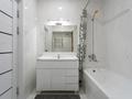 2-комнатная квартира · 54 м² · 4/14 этаж, 17-й мкр, ​17-й микрорайон 6 за 25 000 ₸ в Актау — фото 12