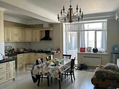 Продажа квартир в Жетысуская обл.: 5-комнатная квартира, 192 м², 6/7 этаж, Жана Гарышкер за 72 млн 〒 5-комнатная квартира, 192 м², 6/7 этаж, Жана Гарышкер за 72 млн 〒 в Талдыкоргане