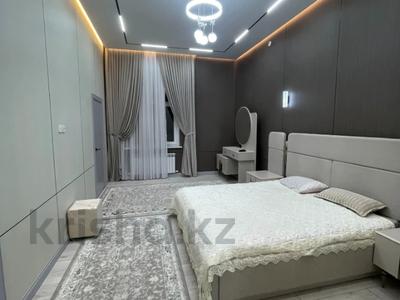 Отдельный дом · 7 комнат · 297.6 м² · 8 сот., мкр Асар-2 2010 за 112 млн ₸ в Шымкенте, Абайский р-н