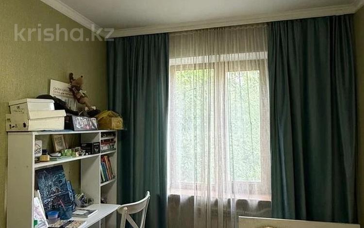 4-комнатная квартира · 86 м² · 5/5 этаж, мкр Аксай-4 за 53.5 млн ₸ в Алматы, Ауэзовский р-н — фото 4