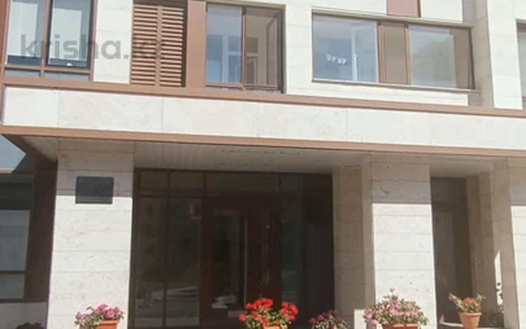 3-комнатная квартира · 80 м² · 1/6 этаж, Кабанбай батыра 60 за 550 000 ₸ в Астане, Есильский р-н — фото 7
