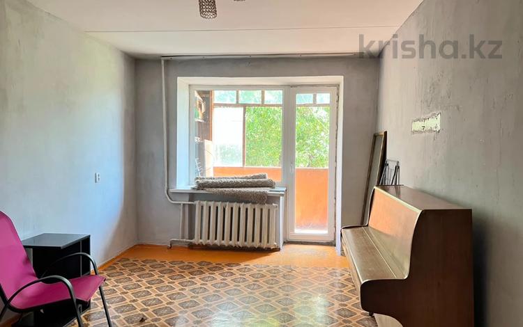 2-комнатная квартира · 43 м² · 2/5 этаж, мкр Михайловка , Крылова 22 за ~ 15 млн ₸ в Караганде, Казыбек би р-н — фото 2