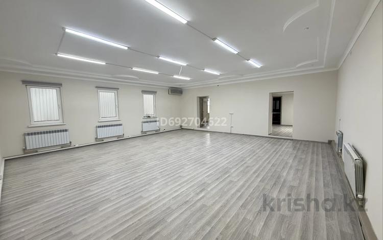 Отдельный дом · 5 комнат · 200 м², мкр Горный Гигант 102 — Манаева за ~ 1.4 млн 〒 в Алматы, Медеуский р-н — фото 25