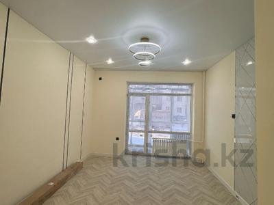 2-комнатная квартира · 42.2 м² · 1/5 этаж, Увалиева 13 за 26.5 млн 〒 в Усть-Каменогорске