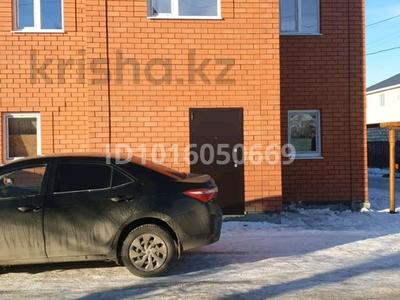 Офисы, магазины и бутики, склады, салоны красоты, образование, конференц-залы, кабинеты и рабочие места, студии · 50 м² за 120 000 ₸ в Актобе, жилой массив Заречный-1