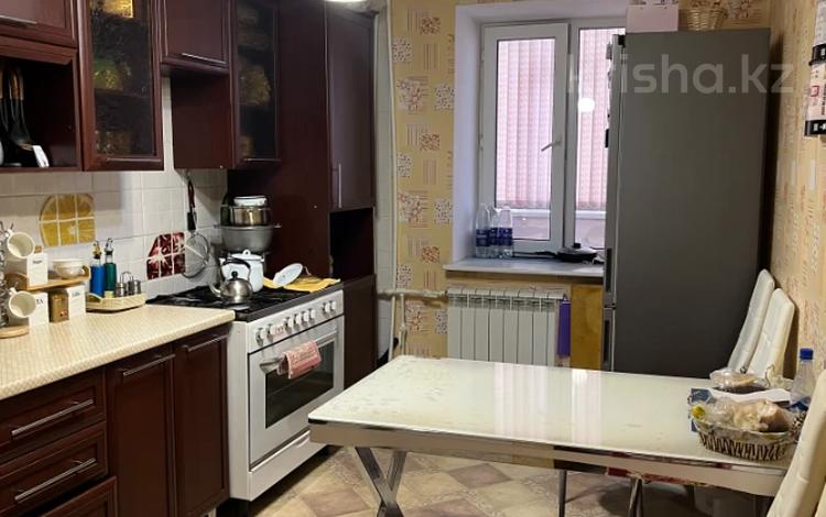 3-комнатная квартира · 80.1 м² · 2/10 этаж, Набережная за 25.5 млн ₸ в Актобе — фото 2