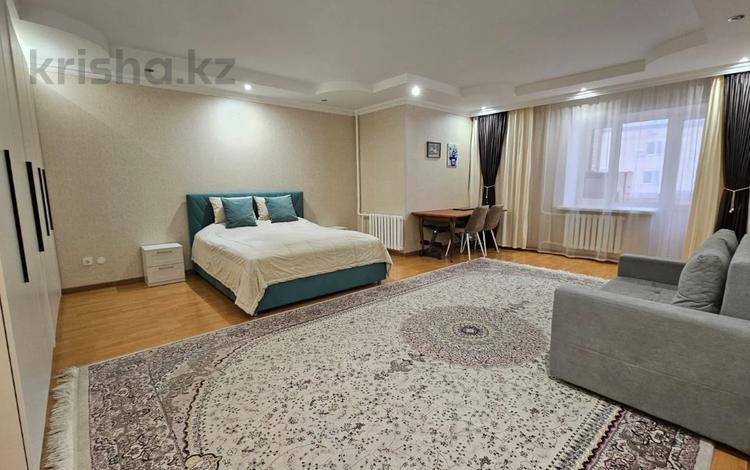 4-комнатная квартира · 163.3 м² · 7/9 этаж, Валиханова — Кенесары за 63.5 млн ₸ в Астане, р-н Байконур — фото 9