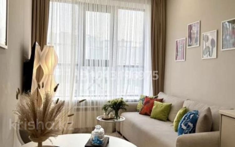 2-комнатная квартира · 55 м² · 14/16 этаж, Толе би 24 за 17 000 ₸ в Астане — фото 2