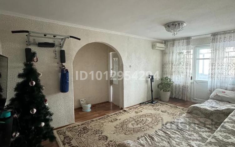 3-комнатная квартира · 59 м² · 3/5 этаж, 343 квартал 13 за 20 млн ₸ в Семее, Красный Кордон — фото 2