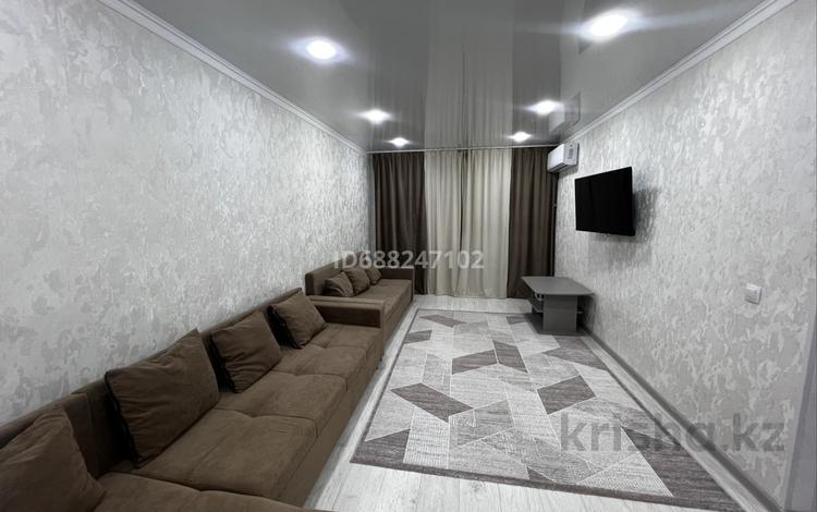 2-комнатная квартира · 48 м² · 3/5 этаж, Женис 13 — Вечный огонь, рынок Шаруа , тд Плаза за 17 000 ₸ в Жезказгане — фото 13