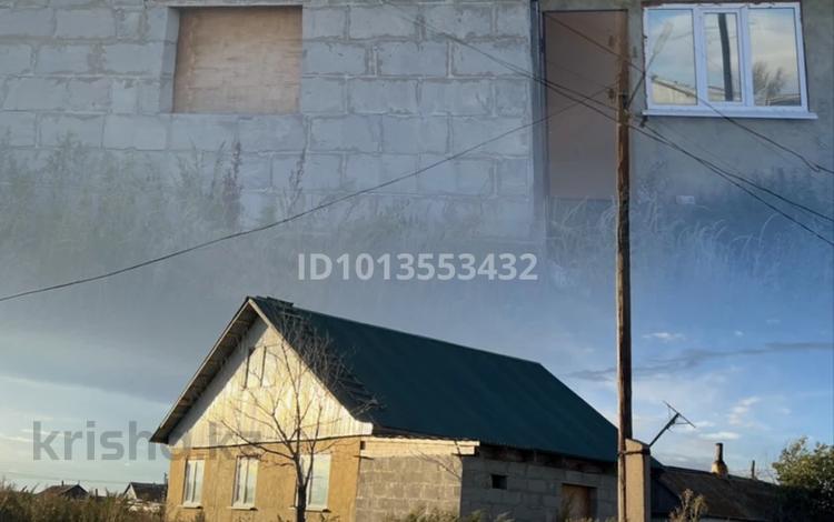 Отдельный дом · 4 комнаты · 100 м² · 10 сот., Степная 13 — Чехова за 8 млн ₸ в  — фото 3