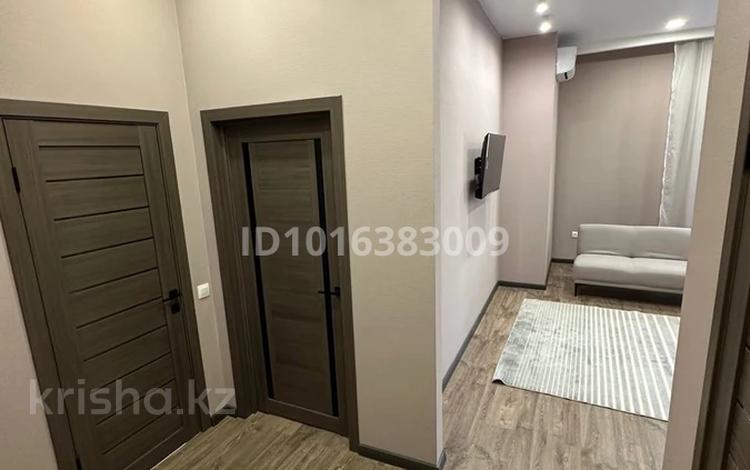 2-бөлмелі пәтер · 70 м², Мәңгілік Ел 21 — Керей Жанибек, бағасы: 300 000 ₸ в Астане, Есильский р-н — фото 2