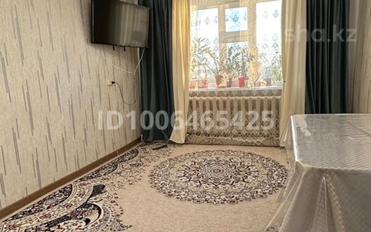 2-комнатная квартира · 44.99 м² · 7/9 этаж, Сырым Датов 17 — Автопарк за 7 млн 〒 в Уральске — фото 2