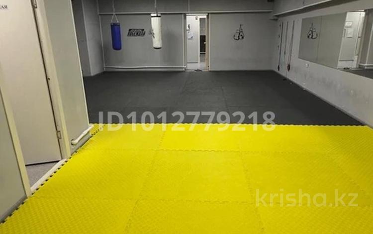 Свободное назначение · 179 м² за 30 млн ₸ в Уральске, мкр Школьник — фото 2