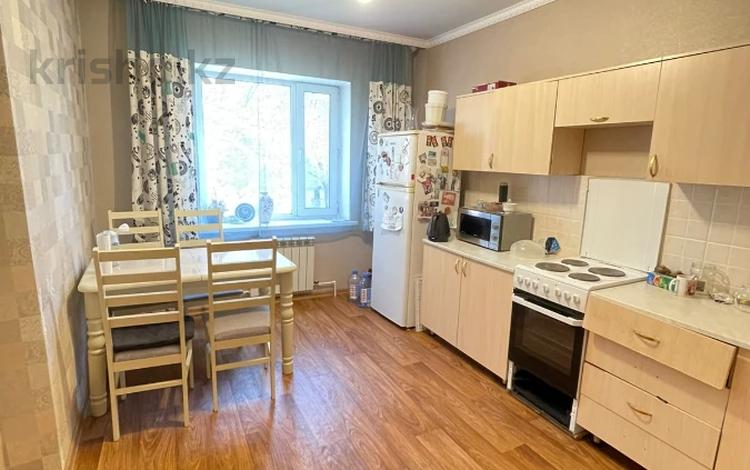 2-бөлмелі пәтер · 70 м² · 1/16 қабат, Юго-Восток ш/а., Шахтёров 60 — Букетова, Сарыарка, бағасы: 27.5 млн ₸ в Караганде, Казыбек би р-н — фото 2
