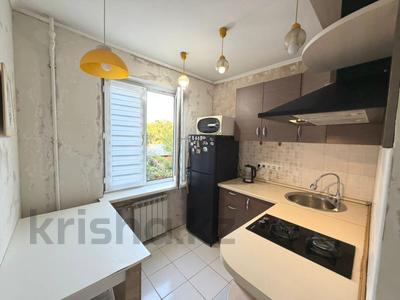 2-комнатная квартира · 44 м² · 4/5 этаж, Казыбек би — Шагабутдинова | Школа №95 | Гимназия №15 | Школа №16 | Гимназия №136 за 33 млн ₸ в Алматы, Алмалинский р-н
