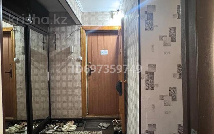 4-комнатная квартира · 80 м² · 5/5 этаж, 15-й микрорайон, 15-ймикрорайон 3 — Айна базар қарама қарсы за 30 млн ₸ в Шымкенте, Аль-Фарабийский р-н — фото 2
