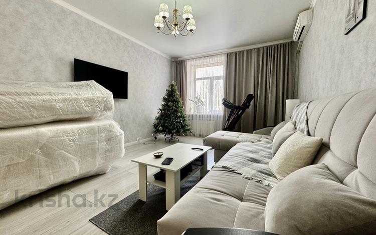 3-комнатная квартира · 82.2 м² · 2/4 этаж, мкр Новый Город, Назарбаева 9 за 43 млн ₸ в Караганде, Казыбек би р-н — фото 2