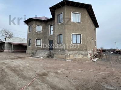 Отдельный дом • 8 комнат • 292 м² • 6 сот., Шакирбек 15 Б за 25 млн 〒 в 