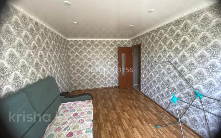 2-комнатная квартира · 50 м² · 5/5 этаж, Ауезова 59А за 10.5 млн ₸ в Аксу — фото 2