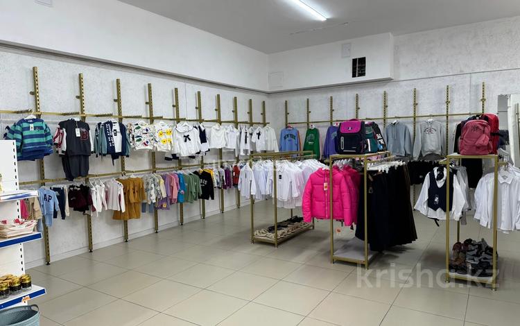 Еркін, кеңселер, дүкендер мен бутиктер, қоймалар, қоғамдық тамақтану орны, сұлулық салондары, медорталықтар мен дәріханалар, білім орталықтары, ойын-сауық · 134 м², бағасы: 23 млн 〒 в Актау, 32В мкр — фото 2