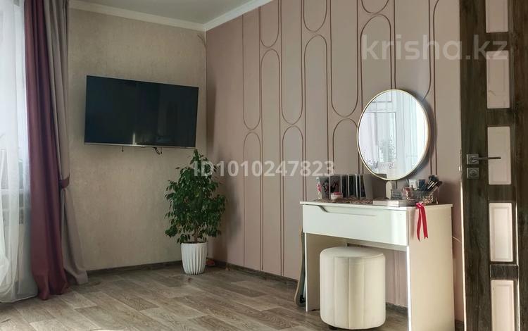 2-бөлмелі пәтер · 67 м² · 8/10 қабат, Қадыр Мырза-Әли ш/а., бағасы: 28 млн ₸ в Уральске, мкр Кадыра Мырза-Али — фото 19