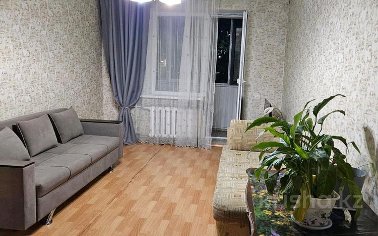 2-бөлмелі пәтер · 60 м² · 2/4 қабат, Абая 89а — Шарипова, бағасы: 250 000 ₸ в Алматы, Алмалинский р-н — фото 2