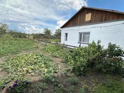 Часть дома · 4 комнаты · 70 м² · 10 сот., проспект абая 6 за 10 млн 〒 в Шахтинске