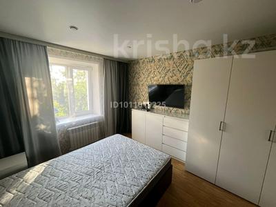 3-бөлмелі пәтер · 60 м² · 3/5 қабат, Мухамеджан Тынышпаев 139, бағасы: 29 млн ₸ в Усть-Каменогорске