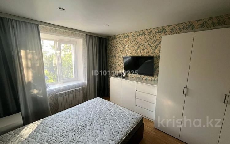 3-бөлмелі пәтер · 60 м² · 3/5 қабат, Мухамеджан Тынышпаев 139, бағасы: 29 млн ₸ в Усть-Каменогорске — фото 2
