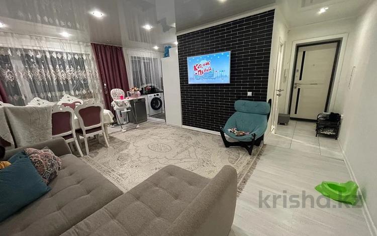 3-бөлмелі пәтер · 55 м² · 4/4 қабат, Толстого 72, бағасы: 21 млн ₸ в Костанае — фото 2