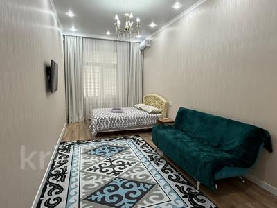 1-бөлмелі пәтер · 52 м² · 7/12 қабат, 17-ш/а. 55, бағасы: 200 000 ₸ в Актау, 17-й мкр