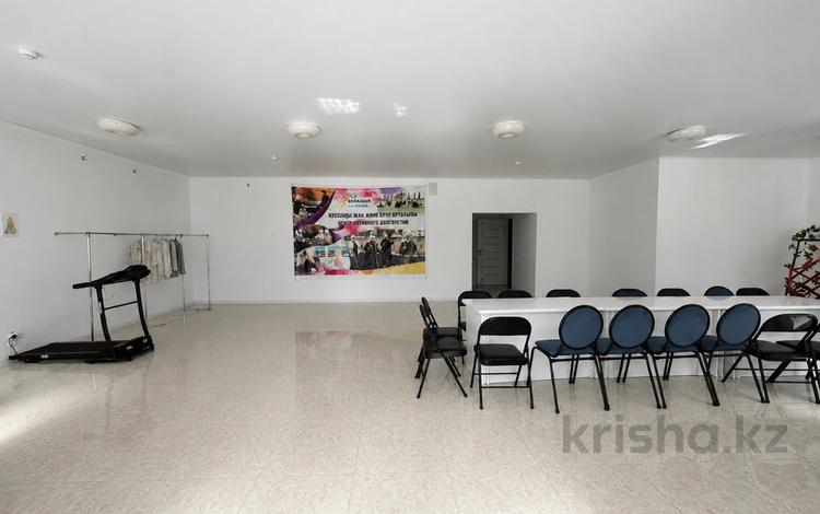 Свободное назначение · 151 м² за 450 000 ₸ в Актобе, мкр. Алтын орда — фото 7