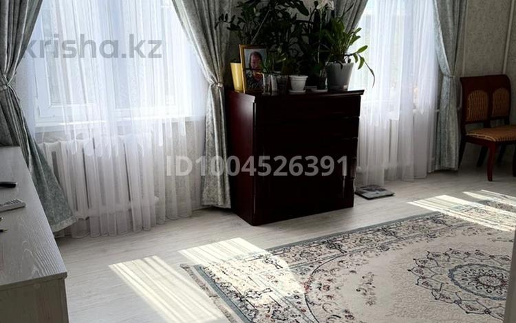 3-бөлмелі пәтер · 55 м² · 3/5 қабат, 4 мкр — Fix price, бағасы: 250 000 ₸ в Атырау, мкр Авангард-4 — фото 2