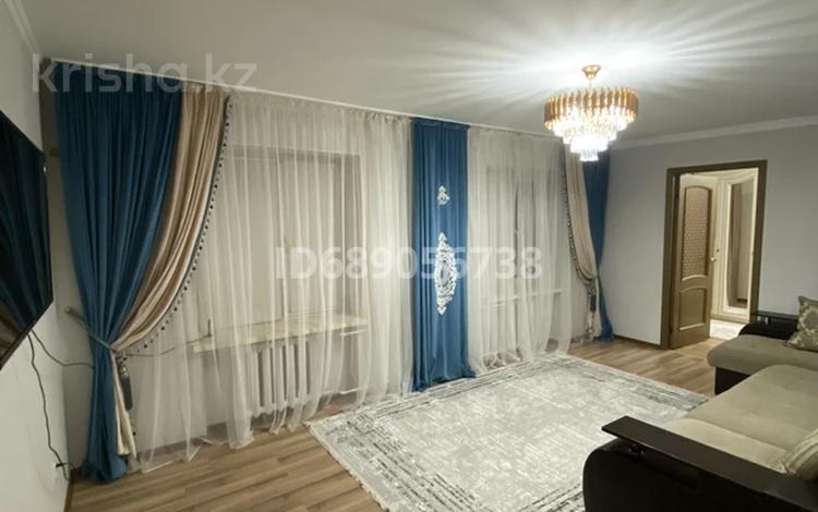 4-бөлмелі пәтер · 77.7 м² · 3/5 қабат, Айтеке би 2 — Дамдес, бағасы: 260 000 ₸ в Таразе — фото 2