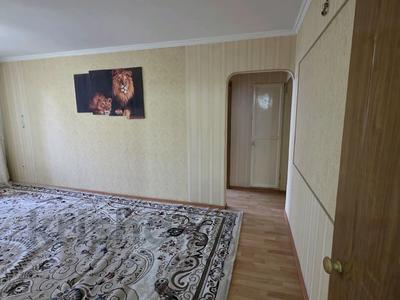 3-комнатная квартира · 60 м² · 3/5 этаж, ул. Жангильдина за 170 000 ₸ в Шымкенте, Аль-Фарабийский р-н