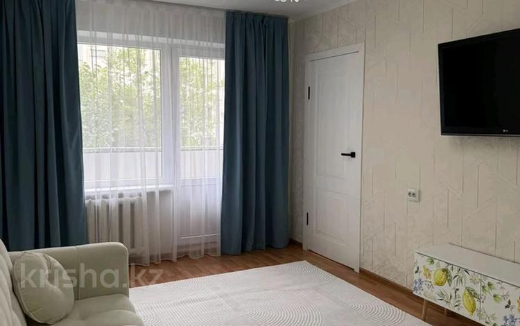 2-бөлмелі пәтер · 43 м² · 4/5 қабат, Бузурбаева, бағасы: 350 000 ₸ в Алматы, Медеуский р-н — фото 2
