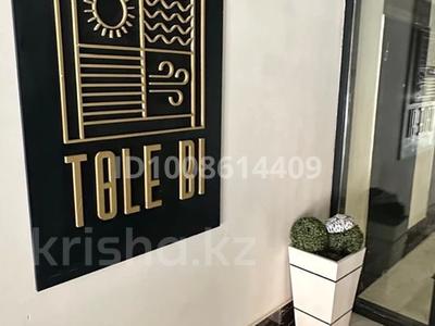 2-комнатная квартира · 40 м², Казыбек би 5А за 18 000 ₸ в Астане, Есильский р-н