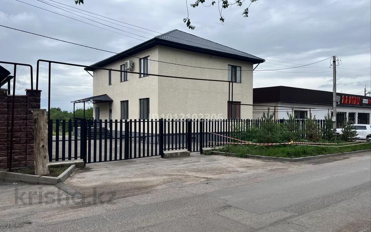 Отдельный дом · 9 комнат · 332 м² · 10 сот., ул. Кызылсай 4/3 за 110 млн 〒 в Каскелене — фото 2