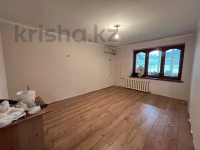 Продажа квартир в Западно-Казахстанской обл.: 2-комнатная квартира · 50.4 м² · 1/5 этаж, мкр 4 34 за 19.6 млн 〒 2-комнатная квартира · 50.4 м² · 1/5 этаж, мкр 4 34 за 19.6 млн 〒 в Уральске