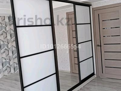 3-бөлмелі пәтер · 62 м² · 4/5 қабат, Брусиловского 61 — Астана, бағасы: 200 000 ₸ в Петропавловске