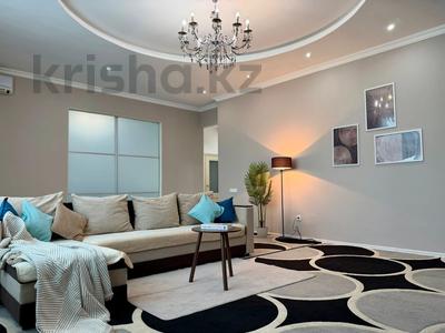 2-бөлмелі пәтер · 100 м² · 18/19 қабат, Динмухаммед Кунаев 12, бағасы: 33 000 ₸ в Астане, Есильский р-н