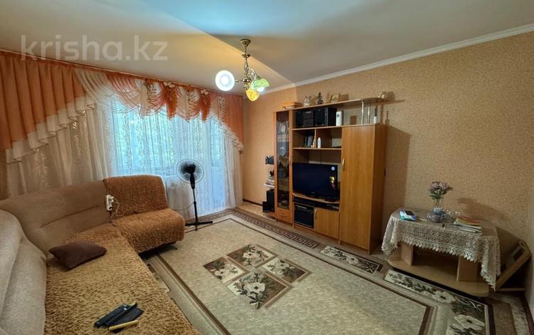 3-комнатная квартира · 60 м² · 2/5 этаж, Егемен Казахстан за 23.5 млн ₸ в Петропавловске — фото 2